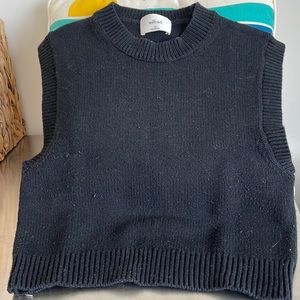 Aritzia Wilfred brand black sweater vest. Merino wool blend. Size M.